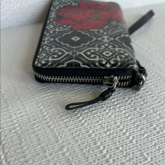 Brighton Black and White Geometric Wallet - Picture 4 of 9